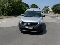 Beige Gebraucht 2015 Dacia Dokker Comfort Van | 3.650 € (Guter Preis)
