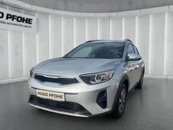 Seidensilber Gebraucht 2025 Kia Stonic Vision SUV | 19.205 € (Fairer Preis)