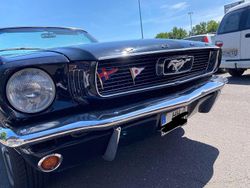 Schwarz Gebraucht 1966 Ford Mustang Cabrio | 32.000 €