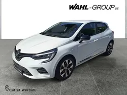 Arktisweiß (weiß) Gebraucht 2023 Renault Clio V Evolution | 14.980 € (Superpreis)