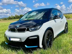 Weiß Gebraucht 2021 BMW i3 Kleinwagen | 20.900 € (Fairer Preis)