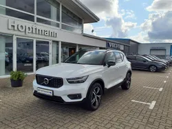 Crystal white / metallic Gebraucht 2020 Volvo XC40 R-Design SUV | 32.990 € (Fairer Preis)