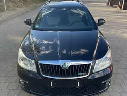 Schwarz Gebraucht 2011 Skoda Octavia RS Kombi | 6.890 € (Guter Preis)