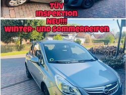 Silber Gebraucht 2013 Opel Corsa Active Limousine | 4.450 € (Fairer Preis)