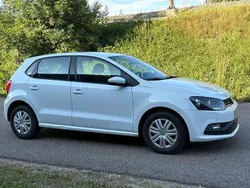 Weiß Gebraucht 2016 VW Polo Comfortline Limousine | 4.300 € (Superpreis)