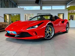 Rot Gebraucht 2022 Ferrari F8 Cabrio | 330.000 € (Superpreis)