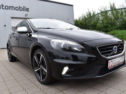 Schwarz Gebraucht 2015 Volvo V40 R-Design Kinetic Kombi | 11.900 € (Fairer Preis)