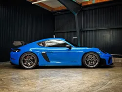 Blau Gebraucht 2024 Porsche Cayman GT4 Coupé | 179.718 € (Etwas zu teuer)
