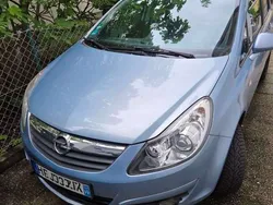 Blau Gebraucht 2009 Opel Corsa Innovation Limousine | 2.500 € (Fairer Preis)