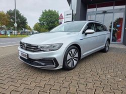 Silber Gebraucht 2021 VW Passat GTE Kombi | 17.990 € (Fairer Preis)