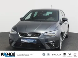 Grau Gebraucht 2024 Seat Ibiza FR Limousine | 17.990 € (Guter Preis)