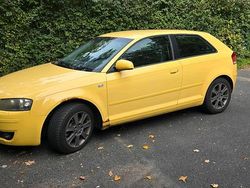 Gelb Gebraucht 2004 Audi A3 Kleinwagen | 1.000 € (Fairer Preis)