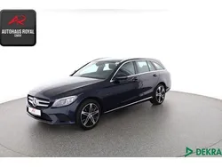 Gebraucht 2020 Mercedes C300e Avantgarde Kombi | 24.880 € (Superpreis)