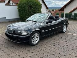 Schwarz Gebraucht 2002 BMW 325 Cabriolet Sport Line Cabrio | 6.445 € (Guter Preis)