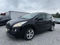 Schwarz Gebraucht 2012 Peugeot 3008 Active Van / Kleinbus | 3.999 € (Fairer Preis)