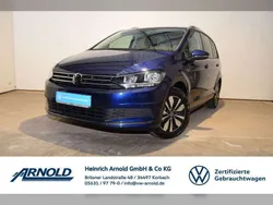 Blau Gebraucht 2024 VW Touran Move Van / Kleinbus | 37.590 € (Fairer Preis)