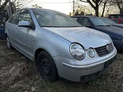 Silber Gebraucht 2005 VW Polo Basis Limousine | 600 € (Superpreis)
