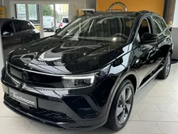Diamant schwarz metallic Gebraucht 2024 Opel Grandland X SUV | 30.840 € (Etwas zu teuer)