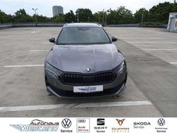 Graphitegrau Gebraucht 2025 Skoda Octavia SportLine Kombi | 40.900 €