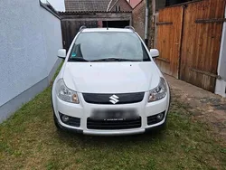 Weiß Gebraucht 2009 Suzuki SX4 SUV | 5.000 € (Guter Preis)