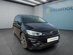 Schwarz Gebraucht 2024 VW Touran Move Van / Kleinbus | 34.149 € (Fairer Preis)