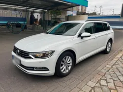 Weiß Gebraucht 2019 VW Passat Comfortline Kombi | 17.499 € (Guter Preis)