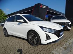 Weiß Neu 2025 Hyundai i20 Limousine | 21.290 € (Guter Preis)