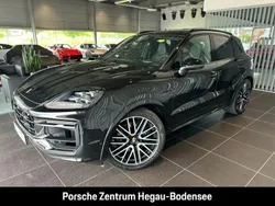 Schwarz Neu 2025 Porsche Cayenne SUV | 157.710 €