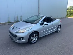 Grau Gebraucht 2012 Peugeot 207 CC Active Cabrio | 2.500 € (Superpreis)