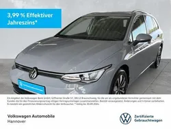 Mondsteingrau Gebraucht 2024 VW Golf VIII Move Kombi | 24.490 € (Fairer Preis)