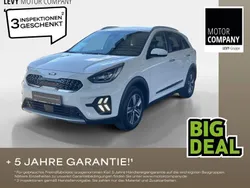 Weiß Gebraucht 2021 Kia Niro Spirit SUV | 21.498 € (Fairer Preis)