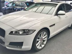 Weiß Gebraucht 2017 Jaguar XF Prestige Limousine | 17.400 € (Fairer Preis)