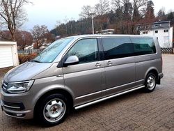 Beige Gebraucht 2018 VW Caravelle Van / Kleinbus | 31.940 € (Fairer Preis)