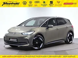Dark olivine green metallic/schwarz Gebraucht 2023 VW ID.3 Pro Kleinwagen | 39.888 €