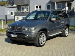 Grau Gebraucht 2006 BMW X5 Sport Line SUV | 9.950 € (Etwas zu teuer)