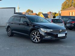 Schwarz Gebraucht 2022 VW Passat Business Limousine | 19.990 € (Guter Preis)