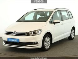 Pure white Gebraucht 2022 VW Touran Comfortline Van / Kleinbus | 23.990 € (Guter Preis)