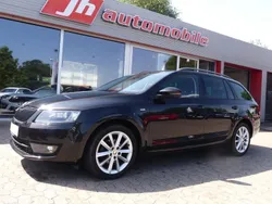 Schwarz Gebraucht 2016 Skoda Octavia Joy Kombi | 13.890 € (Fairer Preis)