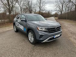 Grau Gebraucht 2021 VW Atlas Cross Sport Sport SUV | 35.900 €
