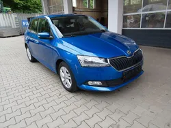 Blau Gebraucht 2021 Skoda Fabia Ambition Limousine | 14.700 € (Guter Preis)
