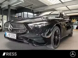 Metalliclack kosmosschwarz Gebraucht 2025 Mercedes A250 AMG Limousine | 46.800 €