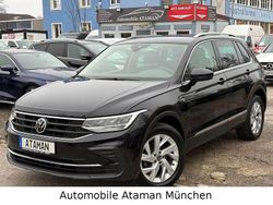Schwarz Gebraucht 2021 VW Tiguan Life SUV | 23.990 € (Fairer Preis)