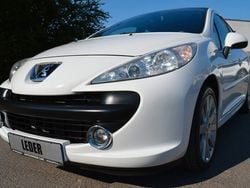 Weiß Gebraucht 2007 Peugeot 207 Platinum Kleinwagen | 2.990 € (Guter Preis)