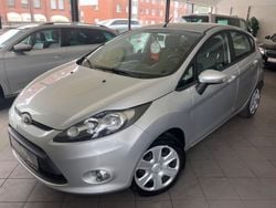 Silber Gebraucht 2012 Ford Fiesta Champions Edition Kleinwagen | 5.490 € (Etwas zu teuer)