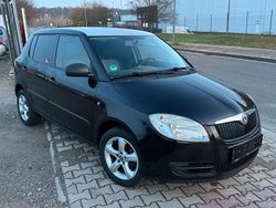 Schwarz Gebraucht 2008 Skoda Fabia Kleinwagen | 2.990 € (Etwas zu teuer)