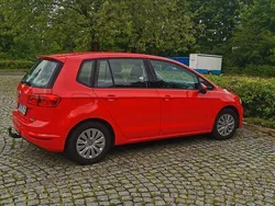 Rot Gebraucht 2015 VW Golf Sportsvan Van / Kleinbus | 10.100 € (Guter Preis)