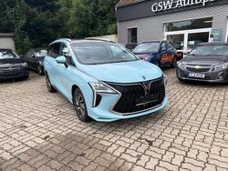 Sky light blue metallic Gebraucht 2024 Forthing Yacht/4 U-Tour Van / Kleinbus | 27.990 € (Fairer Preis)