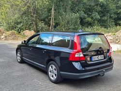 Schwarz Gebraucht 2010 Volvo V70 Kombi | 10.800 € (Teuer)