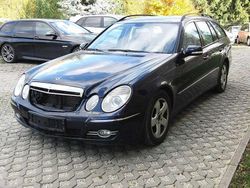 Blau Gebraucht 2007 Mercedes E320 Avantgarde Kombi | 2.900 € (Guter Preis)