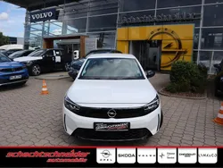 Weiß Gebraucht 2024 Opel Corsa Limousine | 19.990 € (Fairer Preis)
